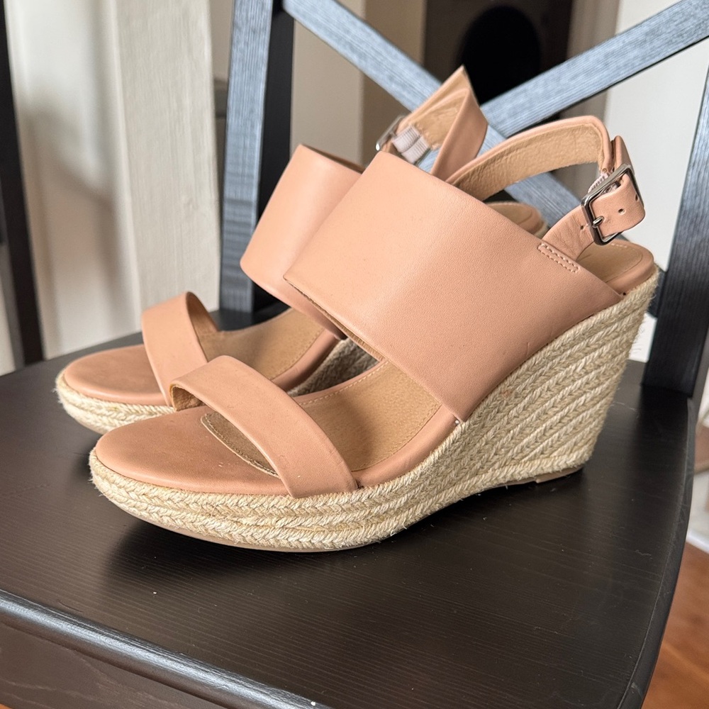 Report Tan Wedge Sandals